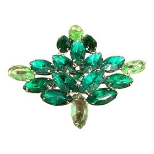 Vintage Emerald Green Navette Rhinestone Statement Brooch J10